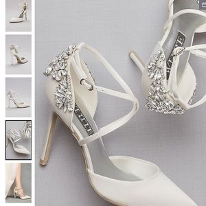 Vera Wang Ivory Heels